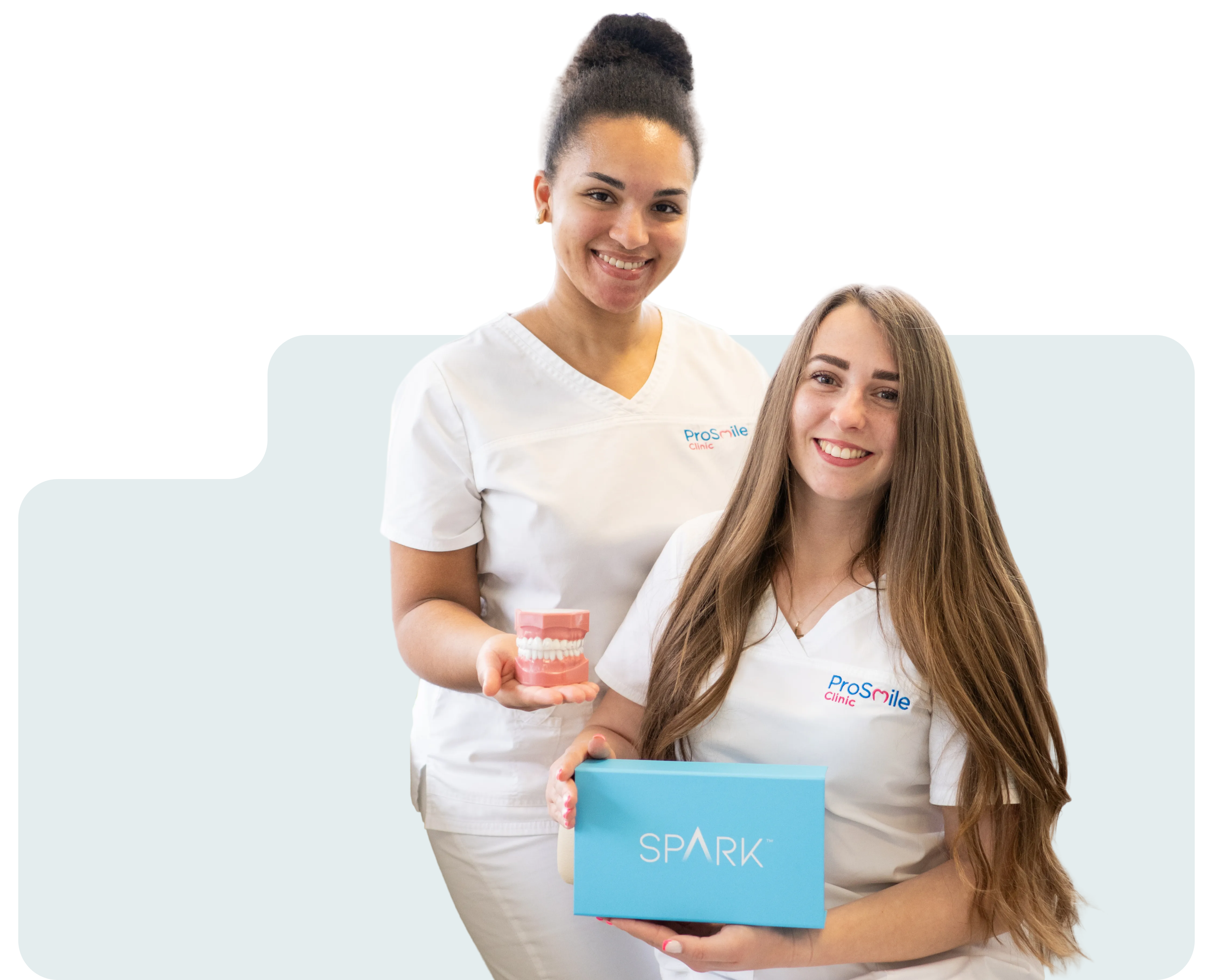 Zubné lekárky ProSmile Clinic predstavujú systém neviditeľných strojčekov Spark v Bratislave.